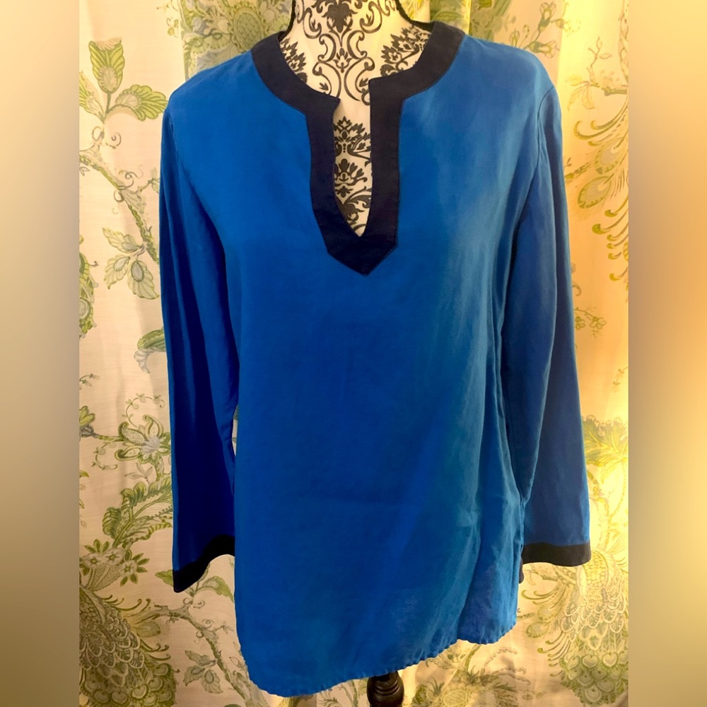 Women’s Ralph Lauren medium 100% linen blouse top